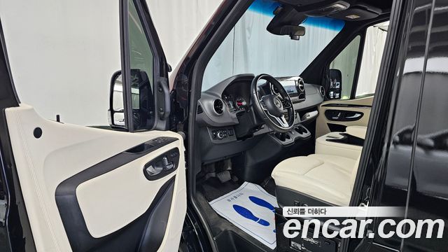 Mercedes-Benz Sprinter 3.0 Diesel W907 2022 — фото 10