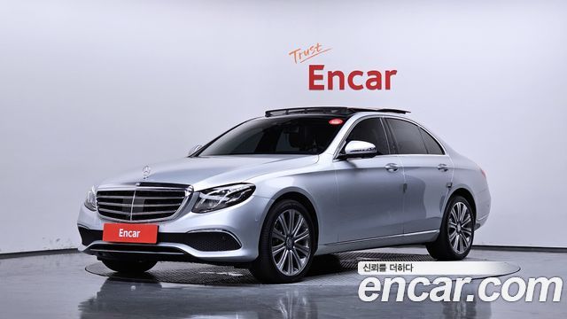 Mercedes-Benz E-Class (W213) E400 4MATIC Exclusive 2017 — фото 1