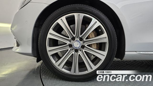 Mercedes-Benz E-Class (W213) E400 4MATIC Exclusive 2017 — фото 5