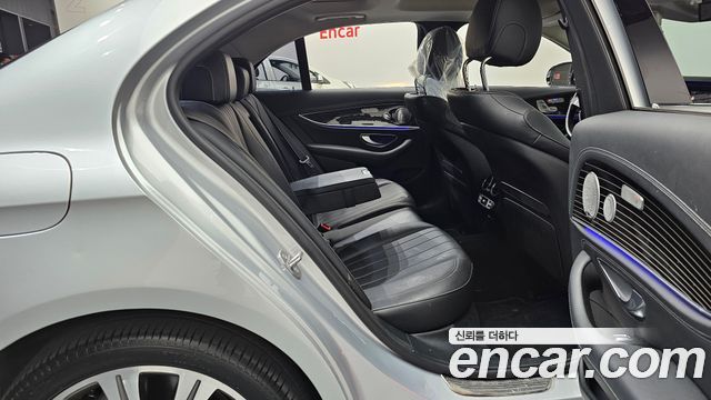 Mercedes-Benz E-Class (W213) E400 4MATIC Exclusive 2017 — фото 12