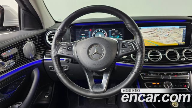 Mercedes-Benz E-Class (W213) E400 4MATIC Exclusive 2017 — фото 13