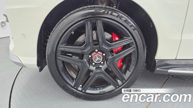Mercedes-Benz M-Class (W166) ML63 AMG 2013 — фото 5