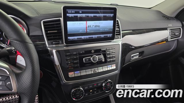 Mercedes-Benz M-Class (W166) ML63 AMG 2013 — фото 16