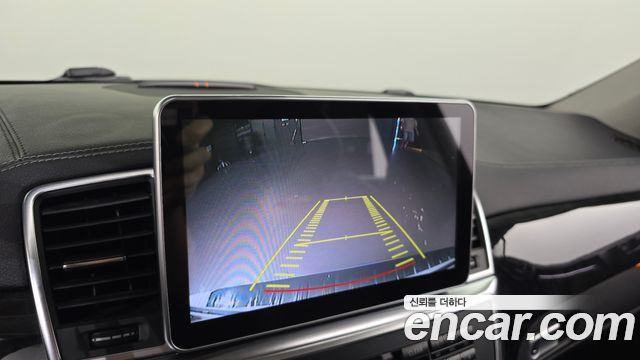 Mercedes-Benz M-Class (W166) ML63 AMG 2013 — фото 18