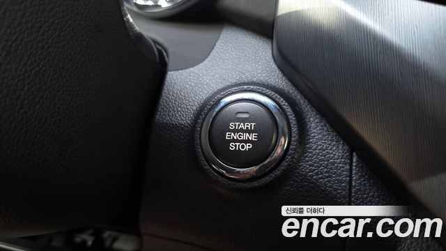 KG Mobility (SsangYong) Tivoli Armor Gear Edition 2WD 2018 — фото 18