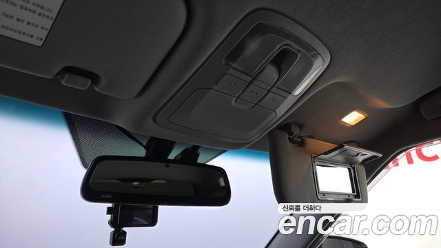 KG Mobility (SsangYong) Tivoli Armor Gear Edition 2WD 2018 — фото 20