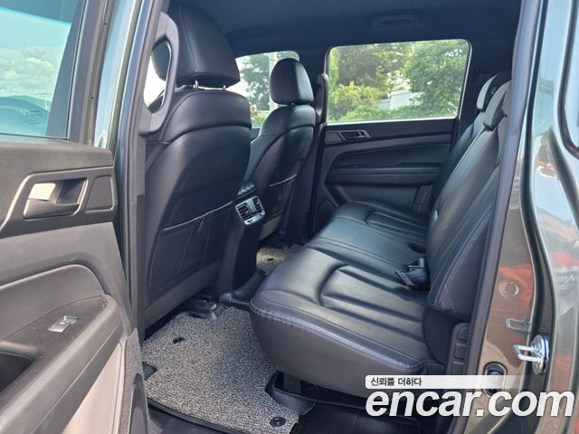KG Mobility (SsangYong) Rexton Sports Khan Diesel 2.2 4WD Prestige 2021 — фото 13