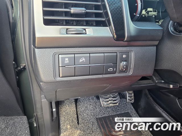 KG Mobility (SsangYong) Rexton Sports Khan Diesel 2.2 4WD Prestige 2021 — фото 19