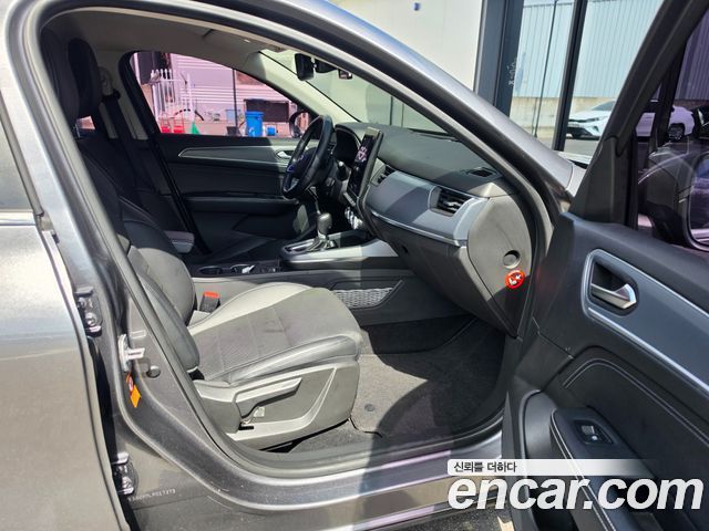 Renault Korea XM3 1.3 TCe RE Signature 2020 — фото 17