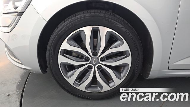 Renault Korea SM6 2.0 GDe LE 2016 — фото 5