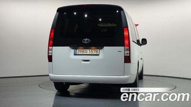 Hyundai Staria 4WD Tourer 9-Seater Modern 2022 — фото 4