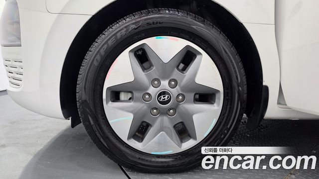 Hyundai Staria 4WD Tourer 9-Seater Modern 2022 — фото 5