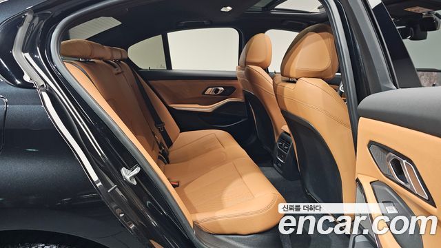 BMW 3 Series (G20) 320i M Sport 2025 — фото 15