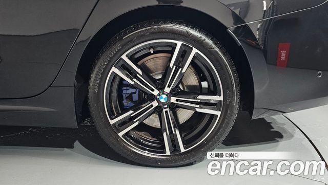 BMW 3 Series (G20) 320i M Sport 2025 — фото 27