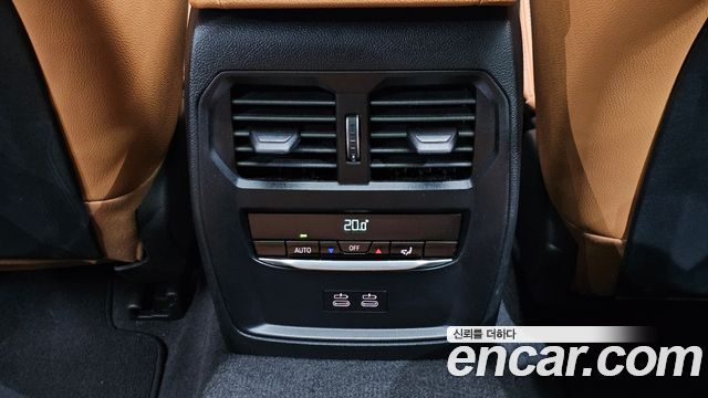 BMW 3 Series (G20) 320i M Sport 2025 — фото 36