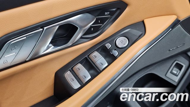 BMW 3 Series (G20) 320i M Sport 2025 — фото 37