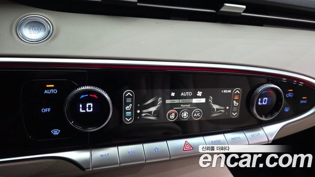 Genesis GV70 2.5T Gasoline 2WD 2022 — фото 17