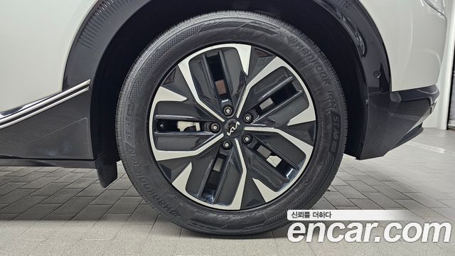 Kia EV6 Long Range 4WD Earth 2024 — фото 21