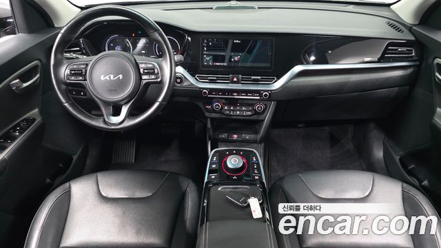 Kia Niro Plus Earth 2023 — фото 7