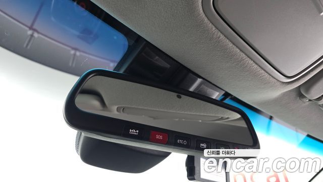 Kia Niro Plus Earth 2023 — фото 20