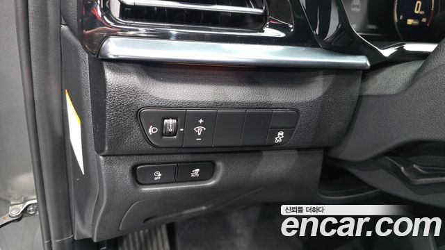 Kia Niro Plus Earth 2023 — фото 27