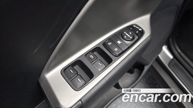 Kia Niro Plus Earth 2023 — фото 30