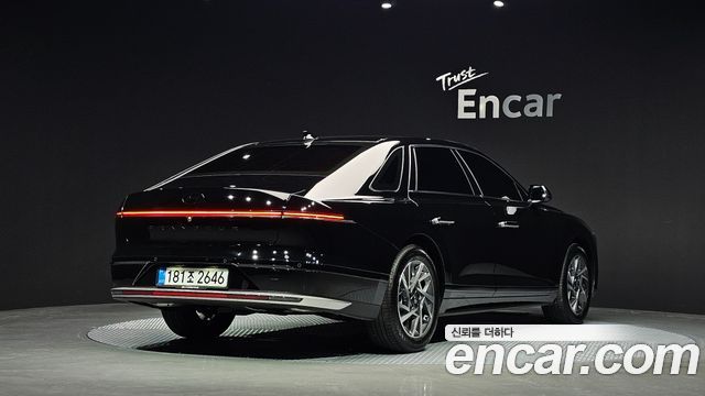 Hyundai Grandeur (GN7) 2,5 Gasoline 2WD Premium 2026 — фото 2