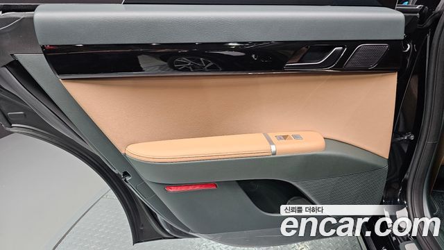Hyundai Grandeur (GN7) 2,5 Gasoline 2WD Premium 2026 — фото 25
