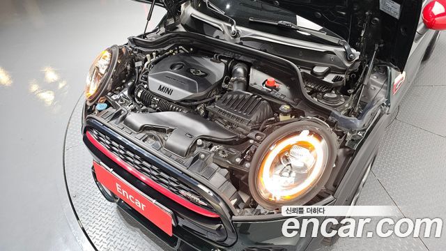 MINI Cooper S JCW 3rd Generation 2019 — фото 6