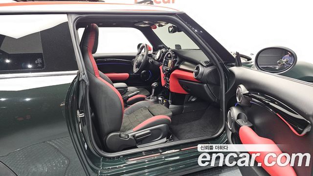 MINI Cooper S JCW 3rd Generation 2019 — фото 32