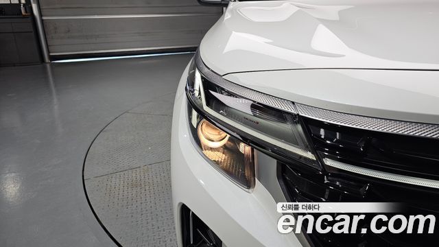 Kia Seltos Gasoline 2.0 4WD Prestige 2025 — фото 22