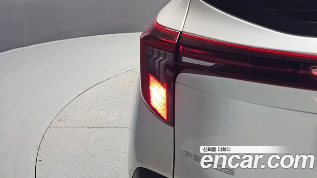 Kia Seltos Gasoline 2.0 4WD Prestige 2025 — фото 23