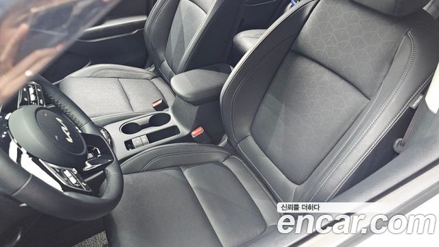 Kia Seltos Gasoline 2.0 4WD Prestige 2025 — фото 29
