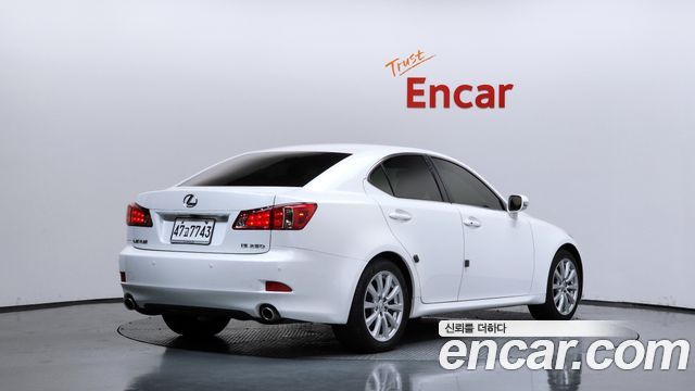 Lexus IS250 Premium XE20 2011 — фото 2