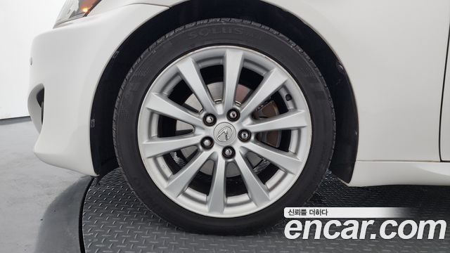 Lexus IS250 Premium XE20 2011 — фото 5