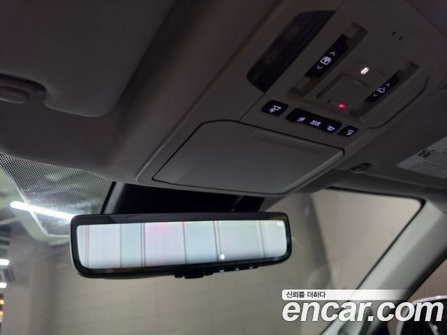 Toyota Highlander (IV) 2.5 4WD Platimum 2025 — фото 21