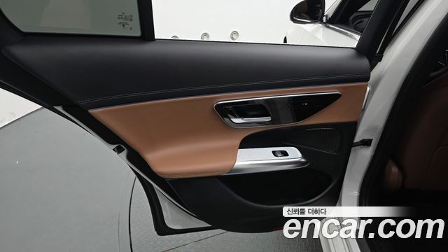 Mercedes-Benz E-Class (W214) E200 Avantgarde 2024 — фото 25