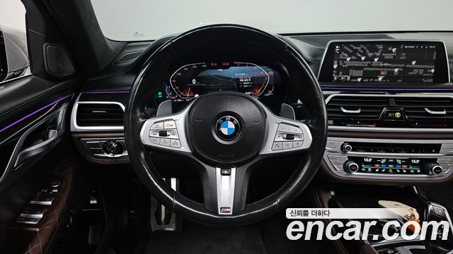 BMW 7 Series (G11) 740Li xDrive M Sport Package 2021 — фото 12