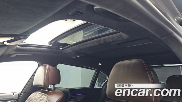 BMW 7 Series (G11) 740Li xDrive M Sport Package 2021 — фото 20