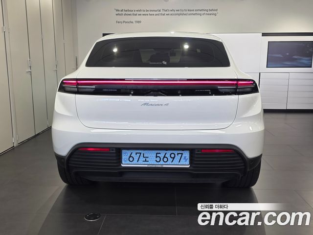 Porsche Macan EV Base 4 2025 — фото 4