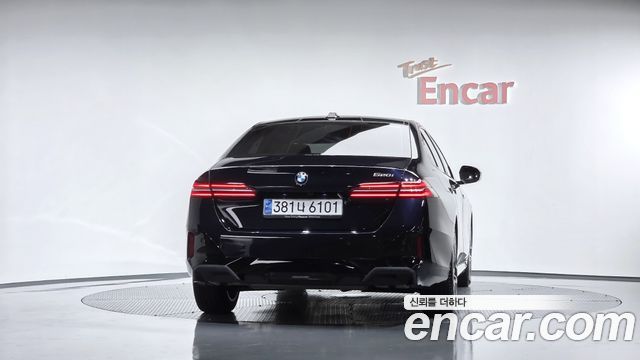 BMW 5 Series (G60) 520i M Sport 2024 — фото 4