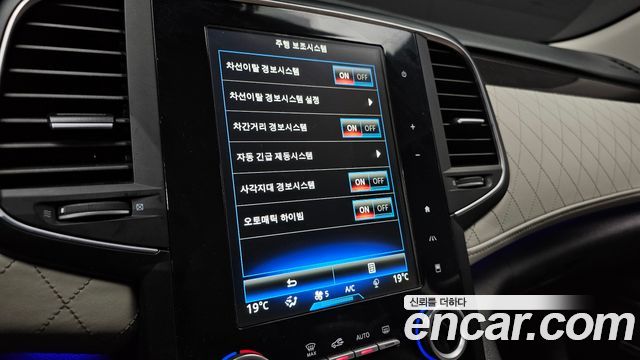 Renault Korea SM6 2.0 GDe RE 2017 — фото 16