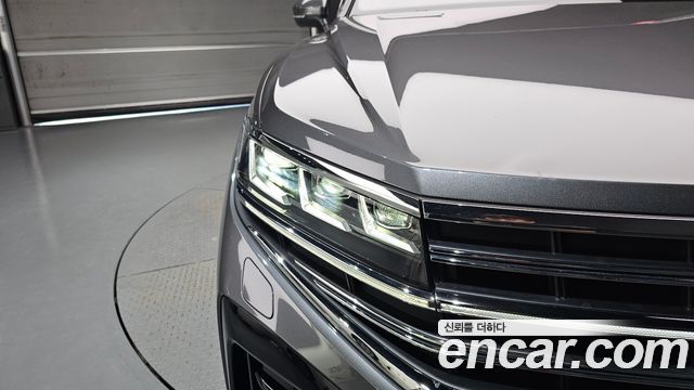 Volkswagen Touareg (III) 3.0 TDI Prestige 2024 — фото 22