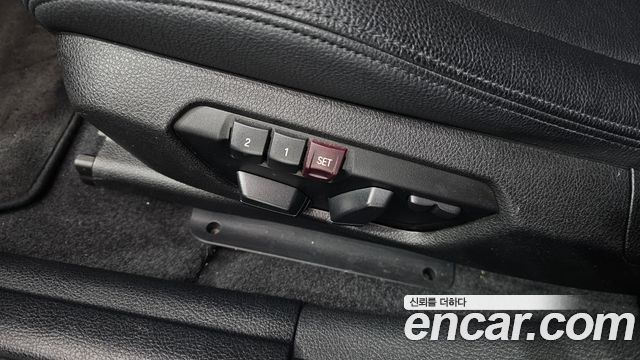BMW 1 Series (F20) 118d Sport 5Door 2016 — фото 16