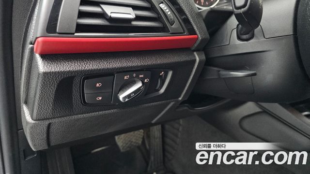 BMW 1 Series (F20) 118d Sport 5Door 2016 — фото 18