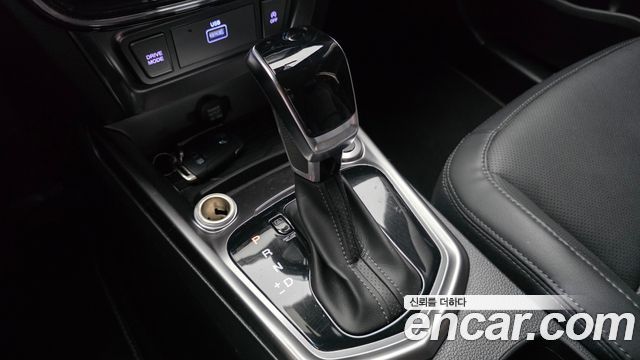 KG Mobility (SsangYong) Very New Tivoli Gasoline 1.5 2WD V3 2022 — фото 9