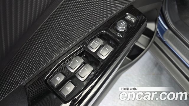 KG Mobility (SsangYong) Very New Tivoli Gasoline 1.5 2WD V3 2022 — фото 13
