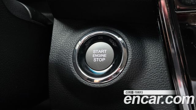 KG Mobility (SsangYong) Very New Tivoli Gasoline 1.5 2WD V3 2022 — фото 18