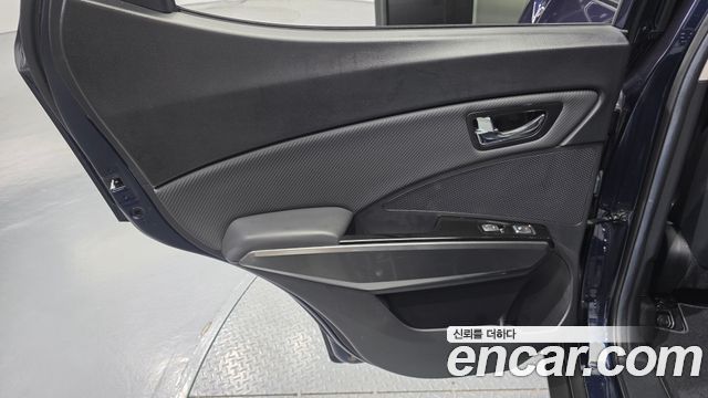 KG Mobility (SsangYong) Very New Tivoli Gasoline 1.5 2WD V3 2022 — фото 25