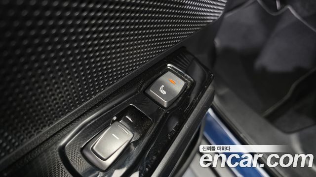 KG Mobility (SsangYong) Very New Tivoli Gasoline 1.5 2WD V3 2022 — фото 30